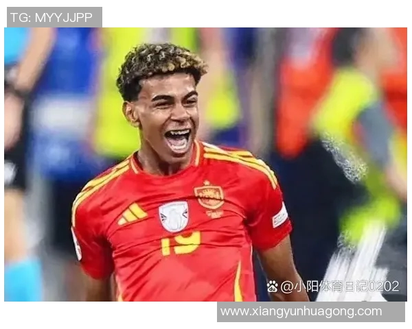 荷兰足球明星展现惊人速度成为赛场焦点引发全球关注