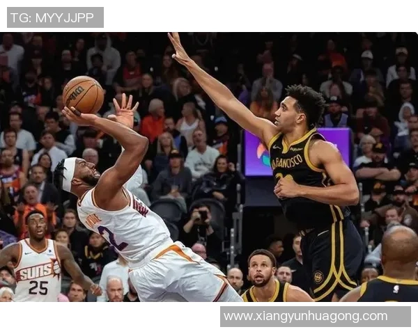 NBA直播精彩对决太阳队挑战勇士队全场战况实时更新